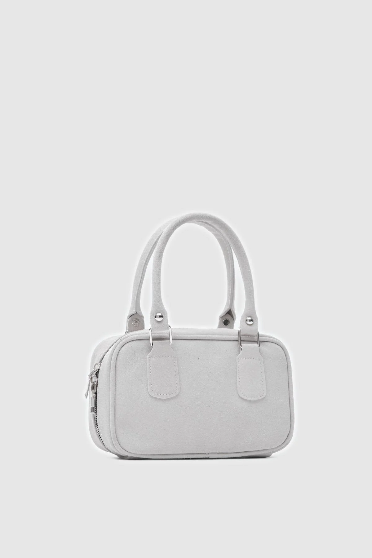 B9BCA7C4-2955-18DF-7160-496A434B0FB8